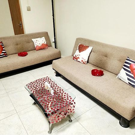 Kot Nu - Beach Themed Apartment - 3 Mins Walk From The Sea Flic-en-Flacq Kültér fotó